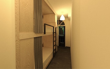 bond boutique capsule hotel at bugis hostel