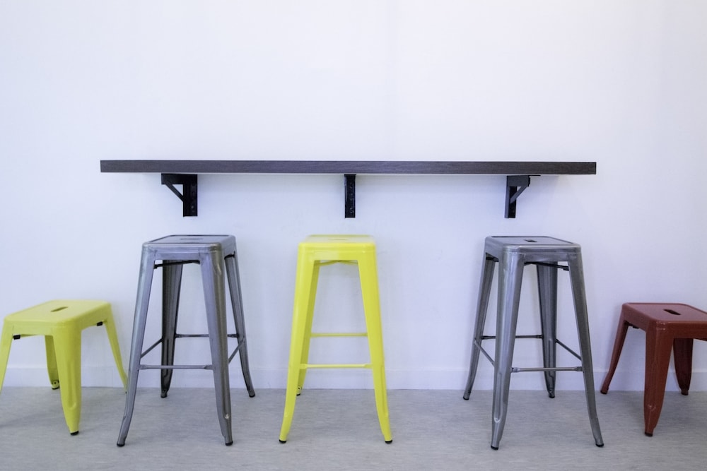 bond boutique capsule hotel at bugis hostel