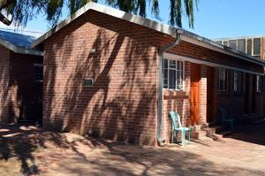 Village Lodge Harrismith,Maluti A Phofung>>Harrismith,2.5 star