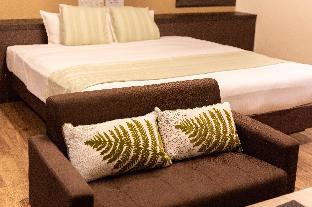 naminoue crystal hotel