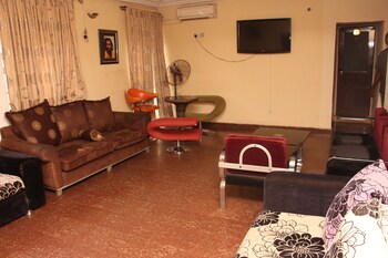 sapphire guest house