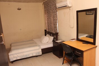 sapphire guest house