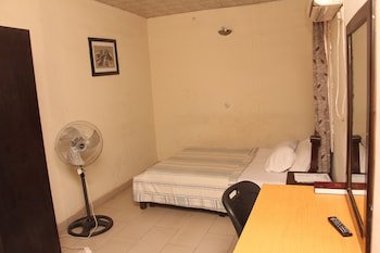 sapphire guest house