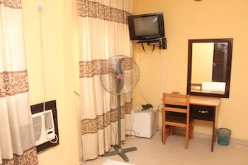 sapphire guest house