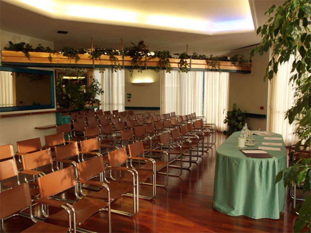 business hotel