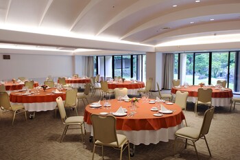 nesta resort kobe hotel the pavone