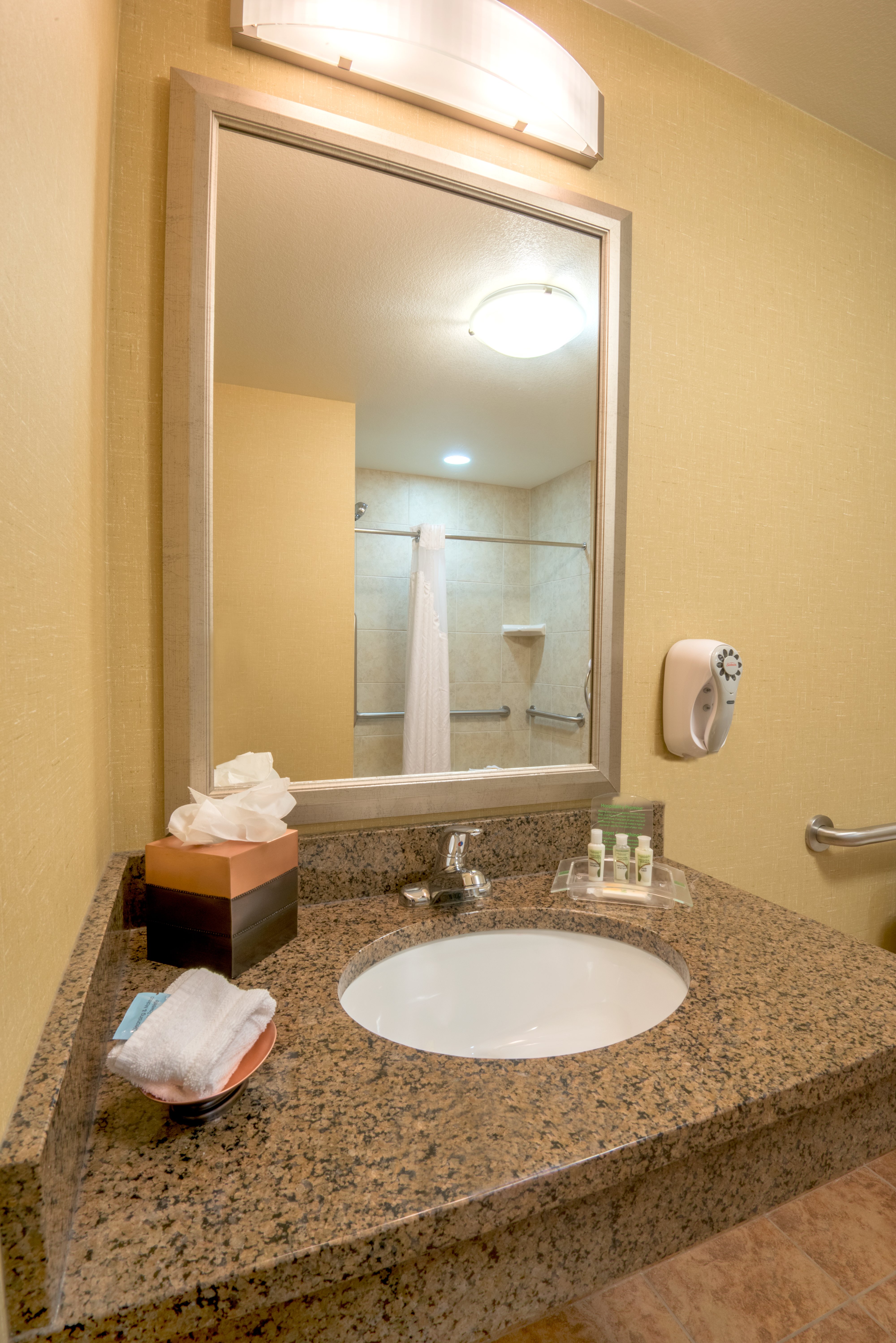 holiday inn casper east medical center by ihg