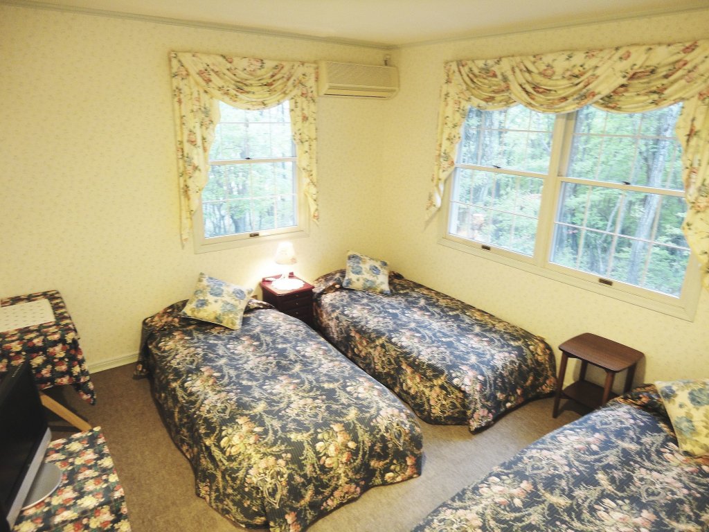 cozy inn antique