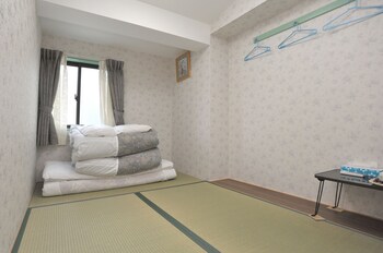 bj family inn