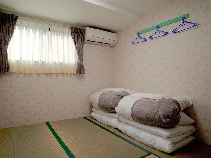 bj family inn