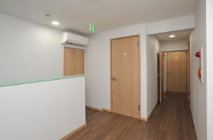 bj family inn