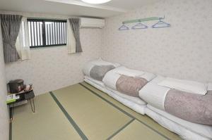 bj family inn