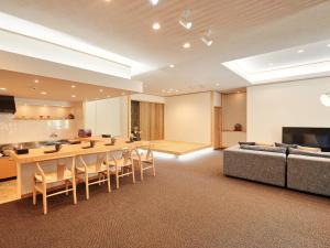 adan resort yuhina