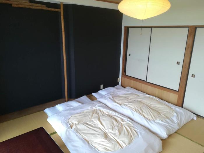 j hoppers lake biwa guesthouse hostel