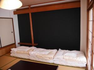 j hoppers lake biwa guesthouse hostel