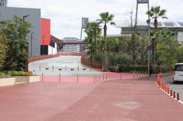 red helmet house and sports bar hiroshima