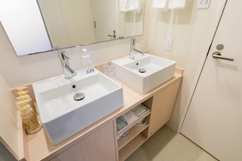 ginza capital hotel moegi