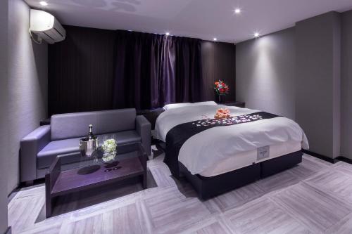 hotel origin adult only