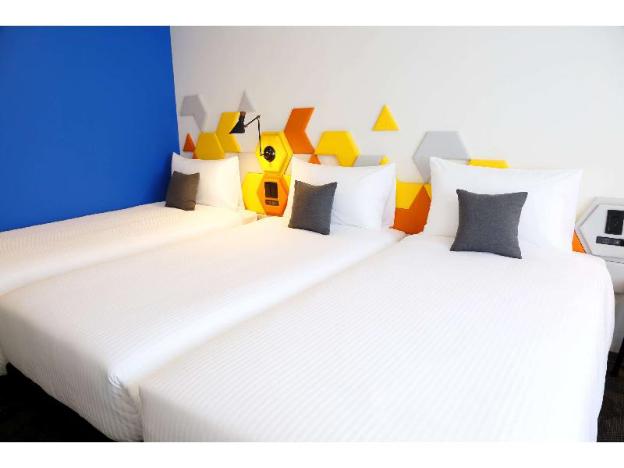 ibis styles tokyo bay