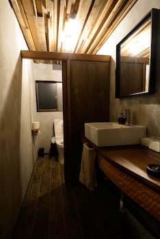 irori guesthouse tenmaku hostel