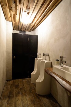 irori guesthouse tenmaku hostel