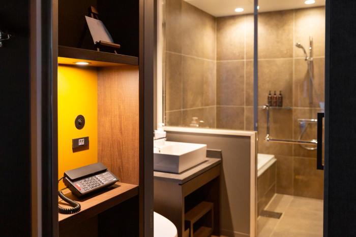 the royal park canvas ginza 8