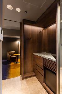 the royal park canvas ginza 8