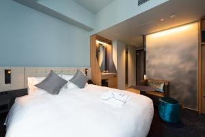 the royal park canvas ginza 8