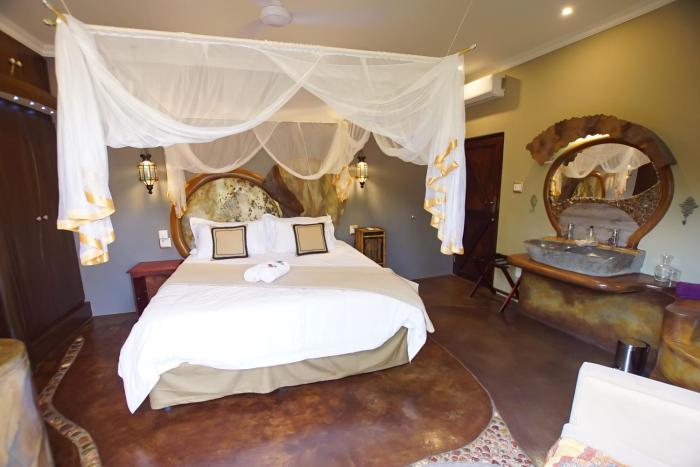 leopards rock bush boutique