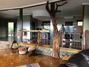 leopards rock bush boutique