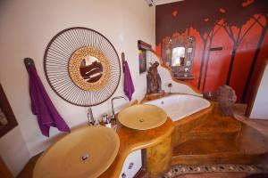 leopards rock bush boutique