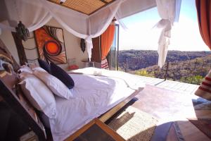 leopards rock bush boutique