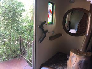 leopards rock bush boutique