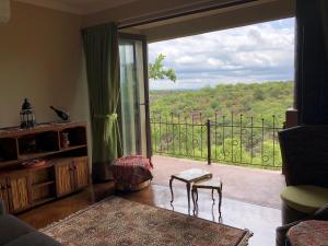 leopards rock bush boutique