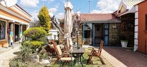 Unathi Guest Lodge,Maluti A Phofung>>Harrismith,3 star