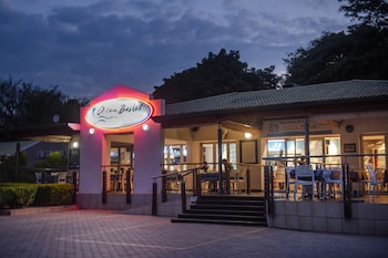 Palm Park Hotel,In Lephalale,3 star