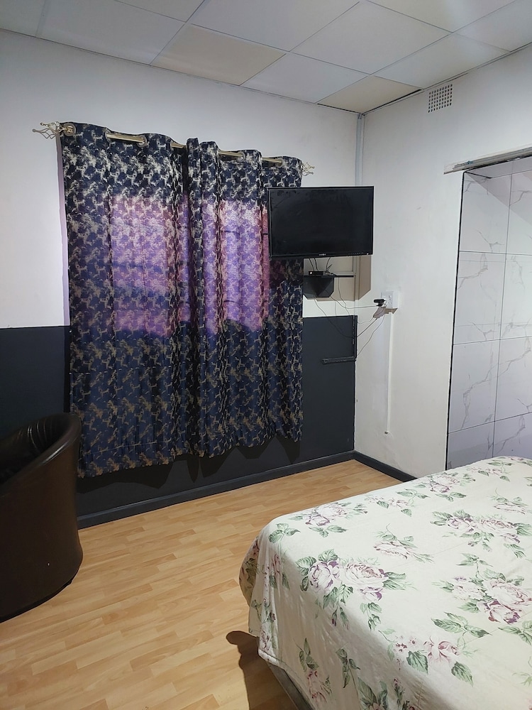 freedom media guest house