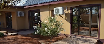 esmes guest house