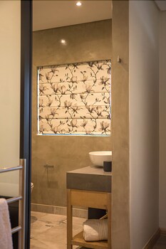 le petit manoir franschhoek