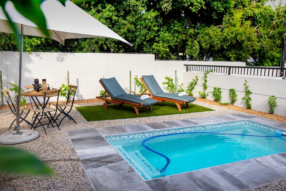 le petit manoir franschhoek