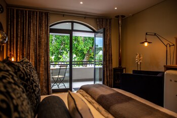 le petit manoir franschhoek