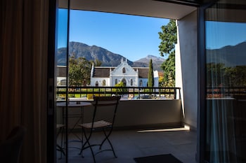 le petit manoir franschhoek