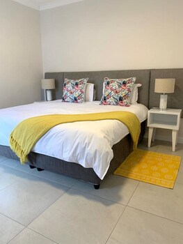 anchors rest hermanus