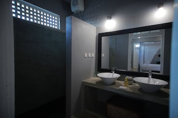 olanda private beach villa