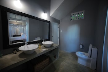 olanda private beach villa