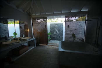 olanda private beach villa