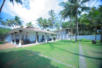 olanda private beach villa