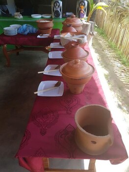Delight Guest House And Restaurant,Eravur Town>>Batticaloa,3 star