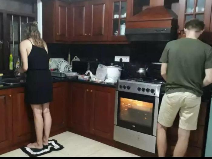 ashens beach house