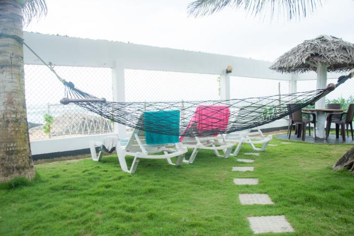 ashens beach house